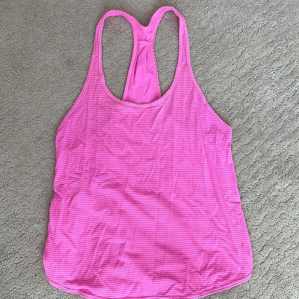 Lululemon tank